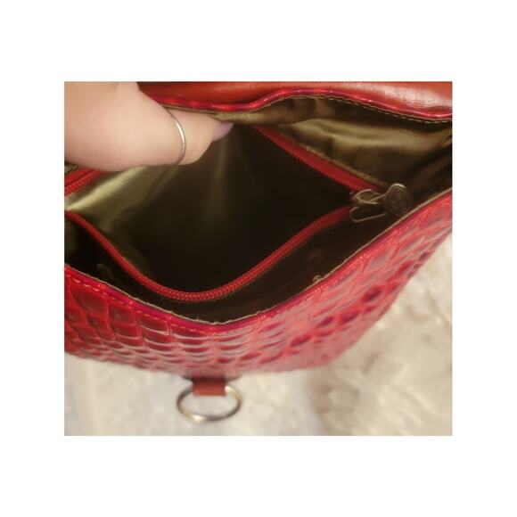 Original THE TREND Red Crocodile Print Cross Body Bag - Picture 12 of 13